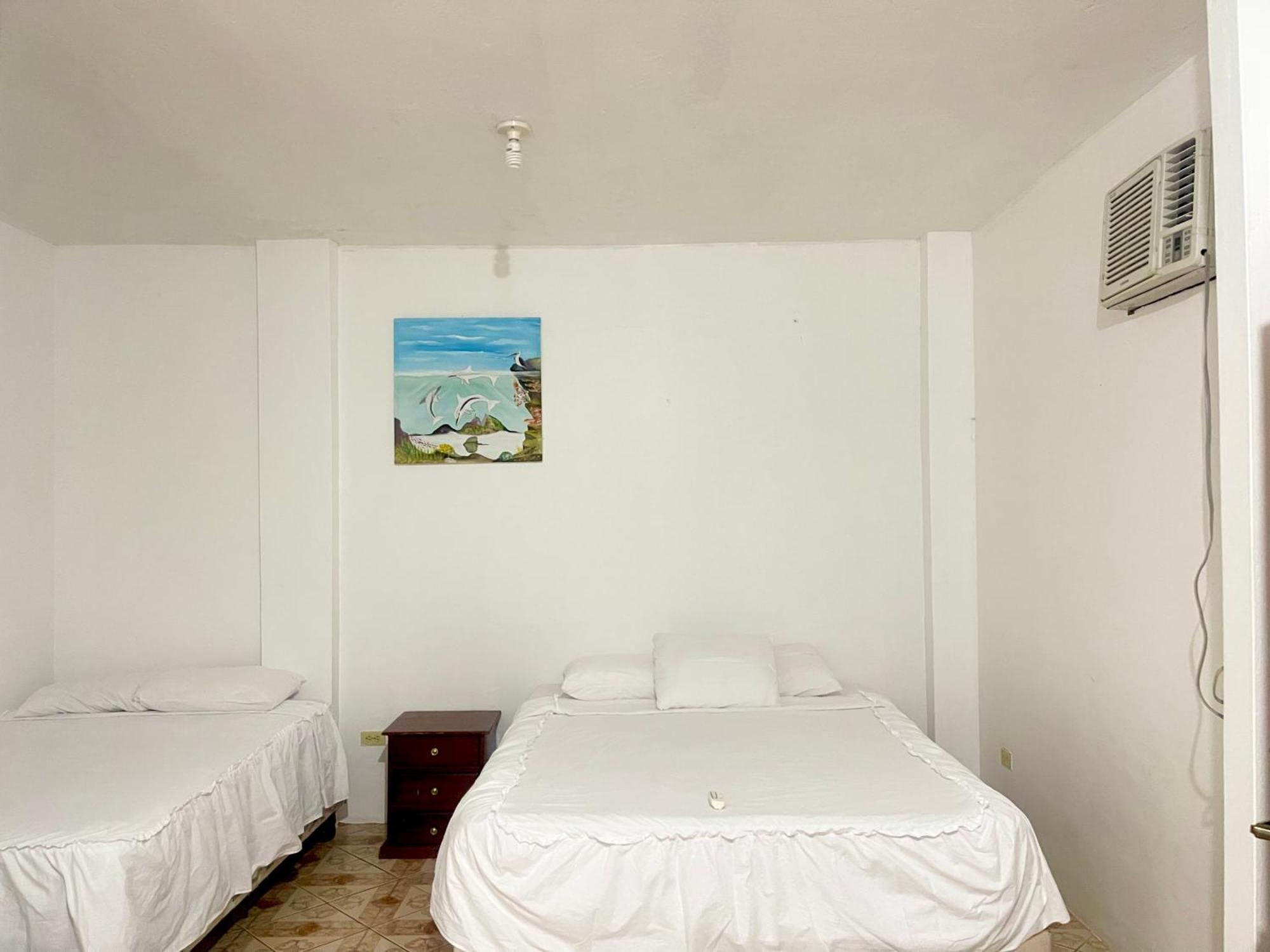 Hotel Hostal Vista Al Mar Puerto Baquerizo Moreno Exterior foto